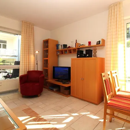 Апартаменты Haus Ostseeallee 32b 5