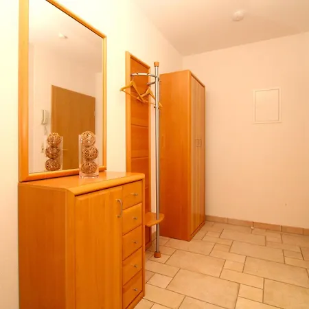 Апартаменты Haus Ostseeallee 32b 5